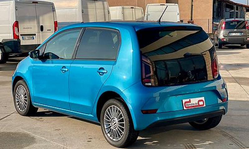 Volkswagen Up! 1.0 5...
