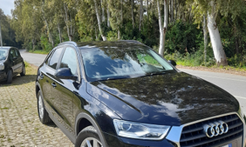 Vendo Audi Q3...