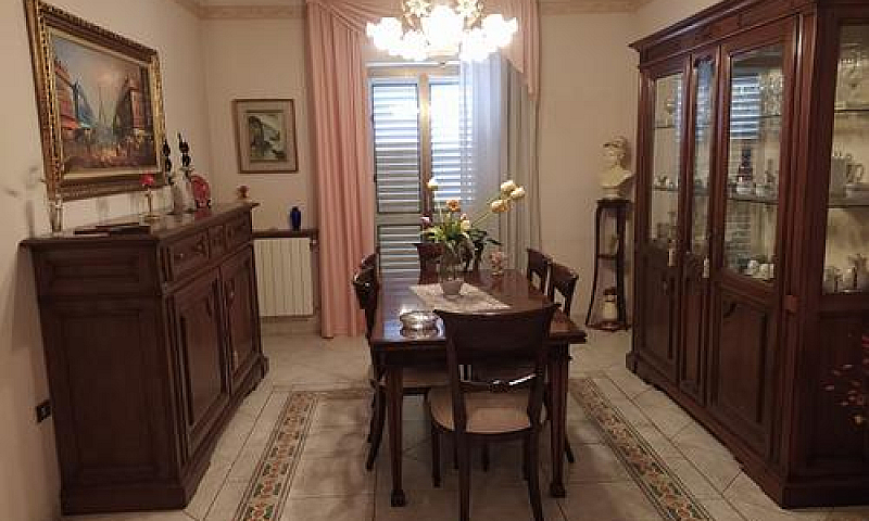 Appartamento 200 Mq...