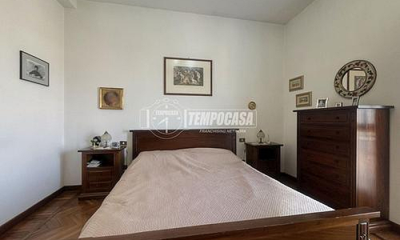 Trilocale In Posizio...