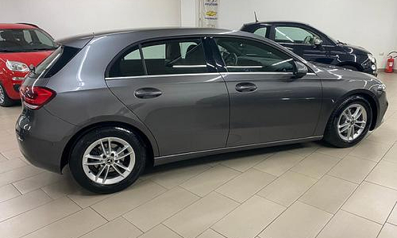 Mercedes-Benz A 180 ...