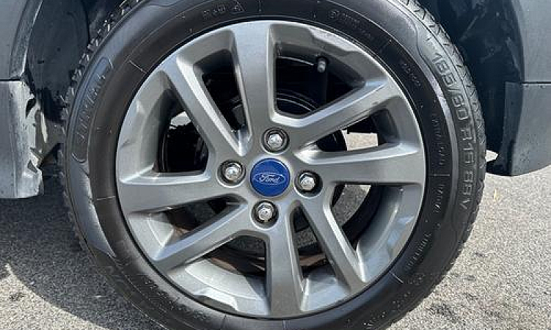 Ford Ka 1.2 85Cv Act...