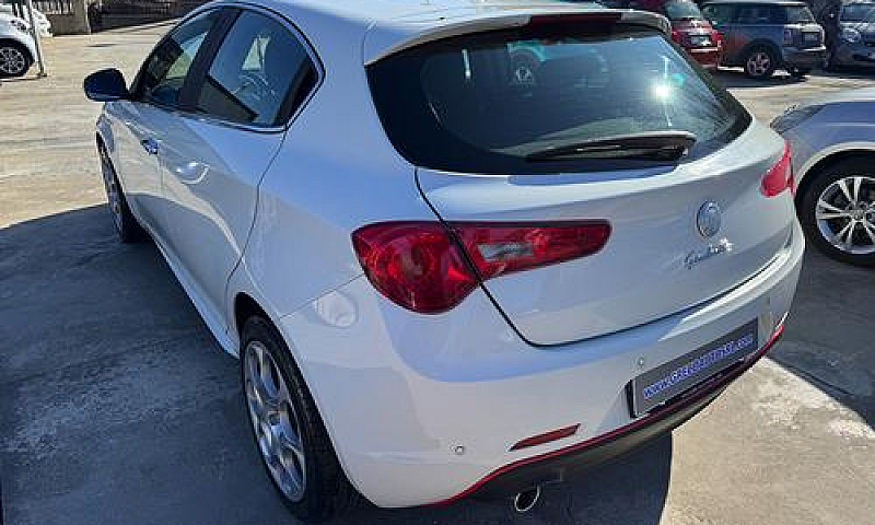 Alfa Giulietta 1.6 J...