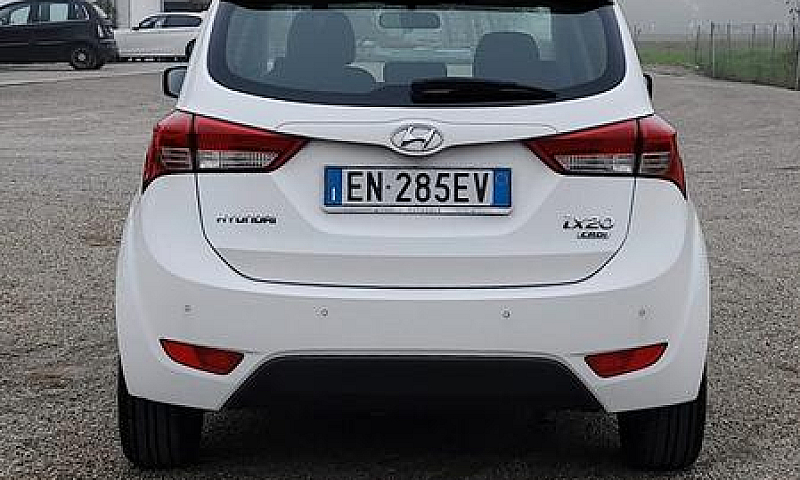 Hyundai Ix20 1.4 Crd...