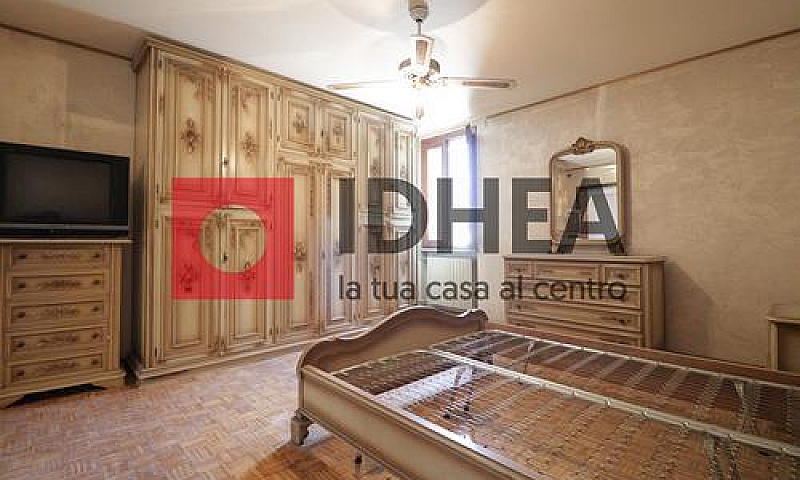 Appartamento-Negozi-...