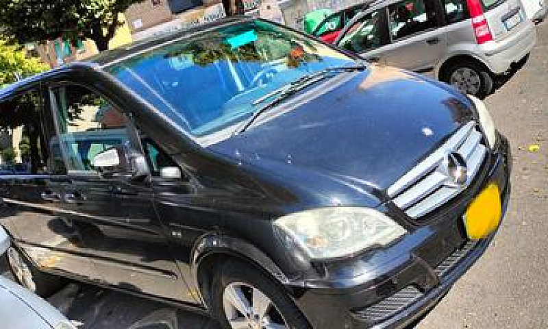 Mercedes Benz Viano...