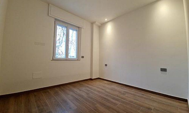 Bilocale Viale Cecca...