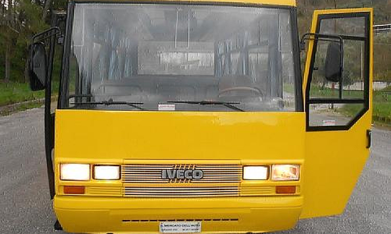 Scuolabus 42Posti(12...