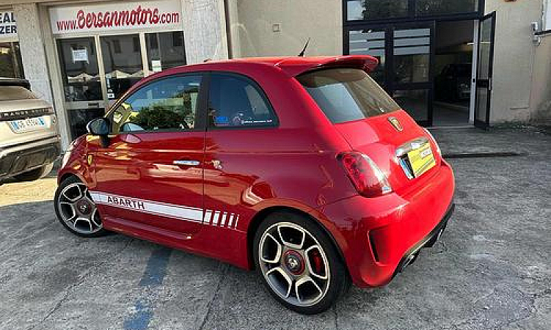 Abarth 500 1.4 Turbo...