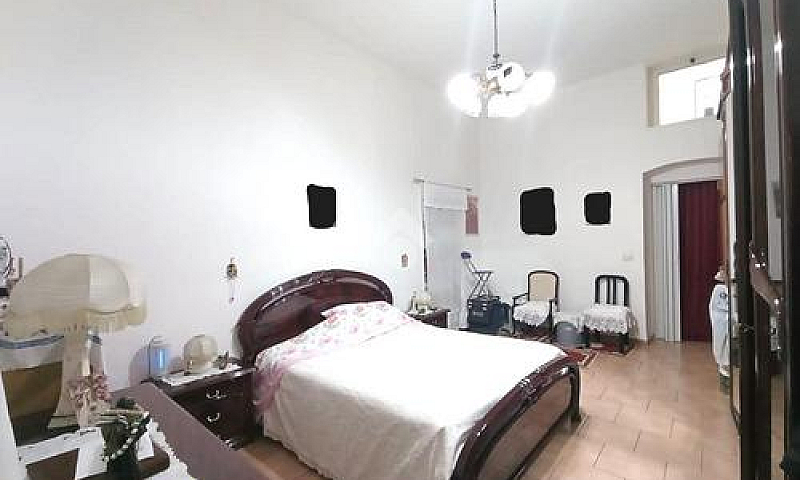 2 Locali A Andria...