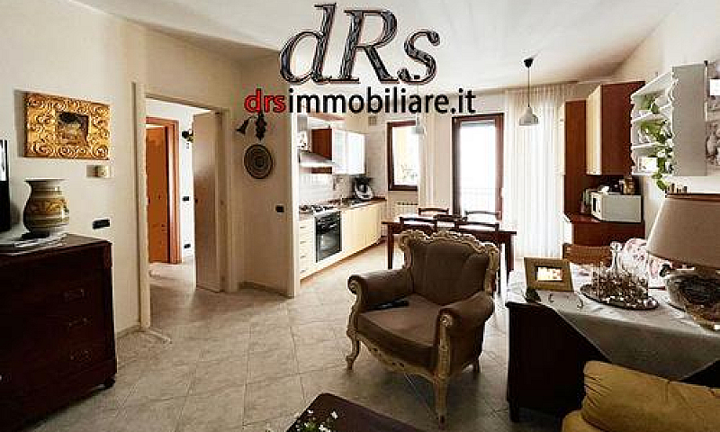 Bernalda. Abitazione...