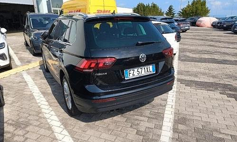 Volkswagen Tiguan 1....