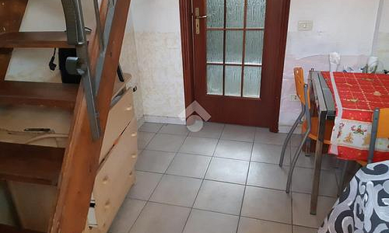 2 Locali A Nocera In...