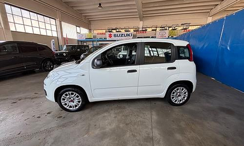 Fiat New Panda 1.2 B...