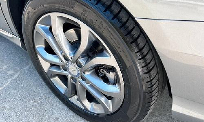 Mercedes-Benz C 300 ...
