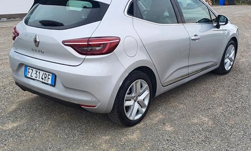 Renault Clio Blue Dc...