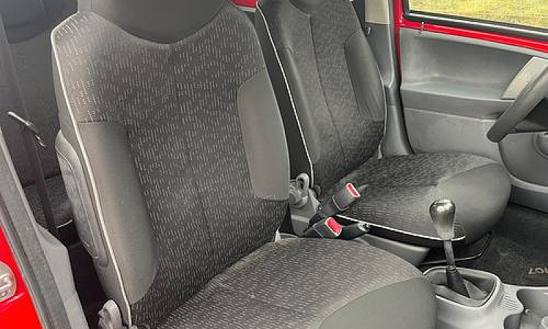 Peugeot 107 1.0 68Cv...
