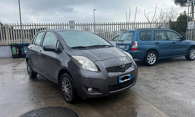 Toyota Yaris 1.0B 20...