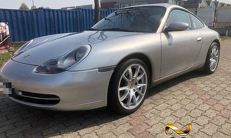 Porsche 911 Carrera ...