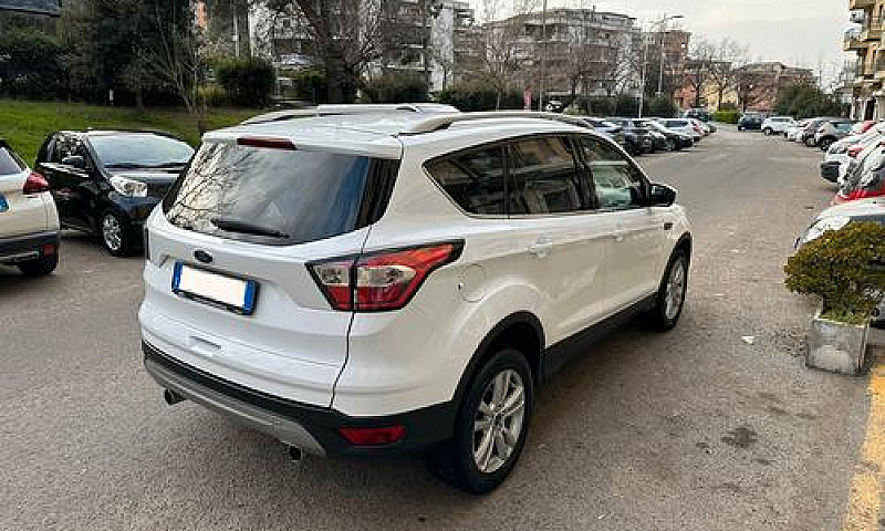 Ford Kuga 1.5 Tdci 1...