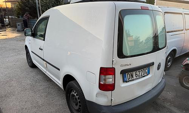 Volkswagen Caddy 2.0...