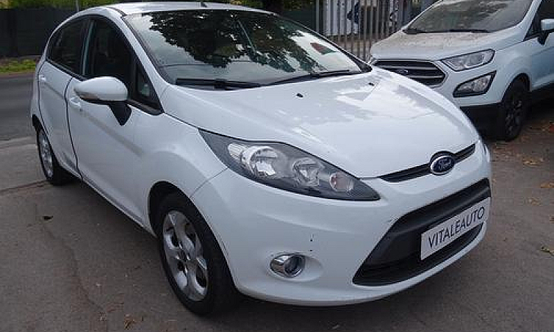 Ford Fiesta 1.2 82 C...