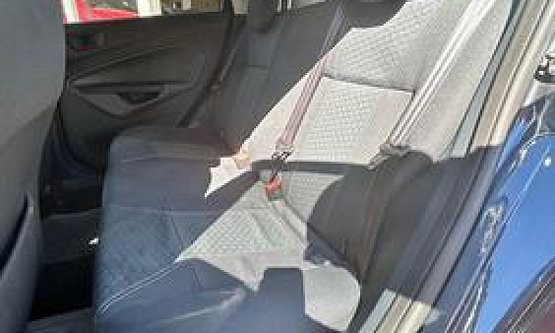Ford Fiesta 1.4 Tdci...