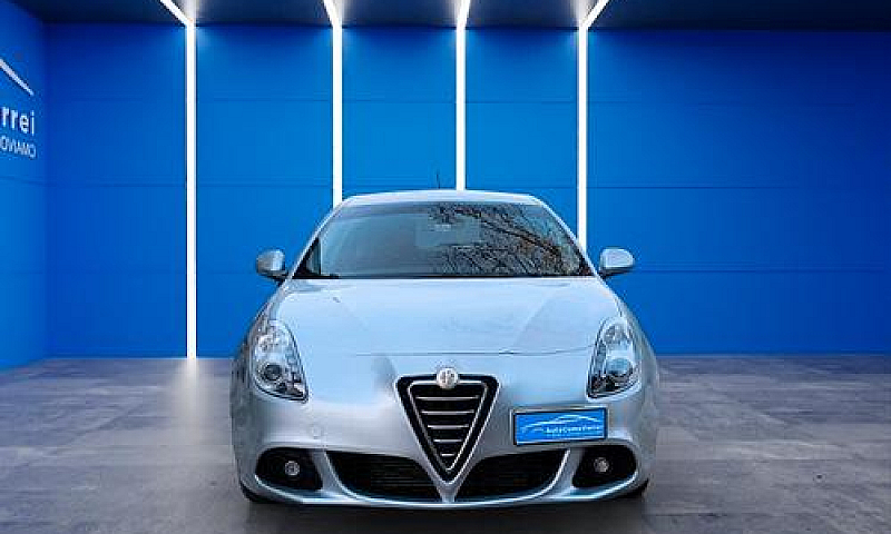 Alfa Romeo Giulietta...
