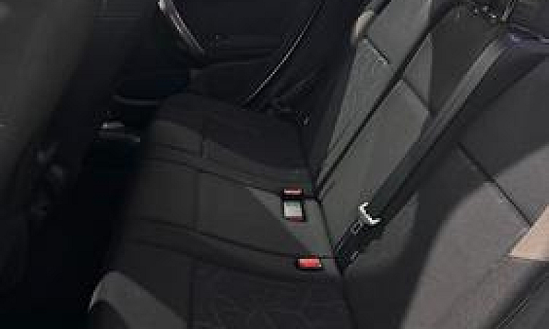 Peugeot 2008 1.4 Hdi...