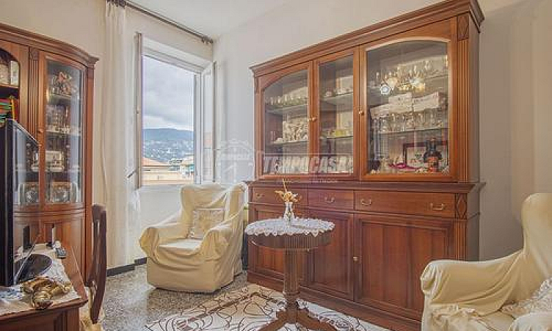 3 Locali Piano Alto ...