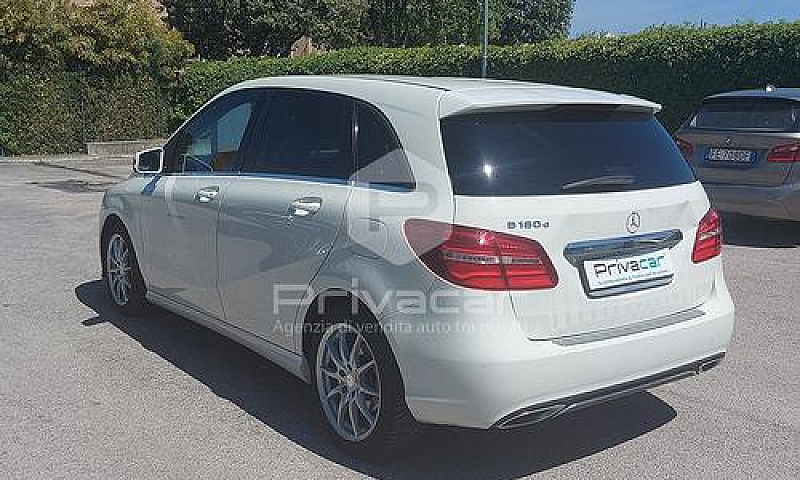 Mercedes B 180 D Spo...
