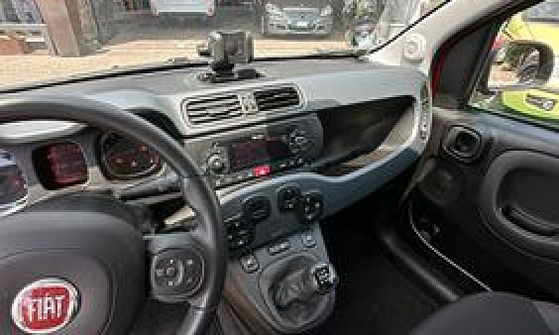 Fiat Panda 1.0 Hybri...