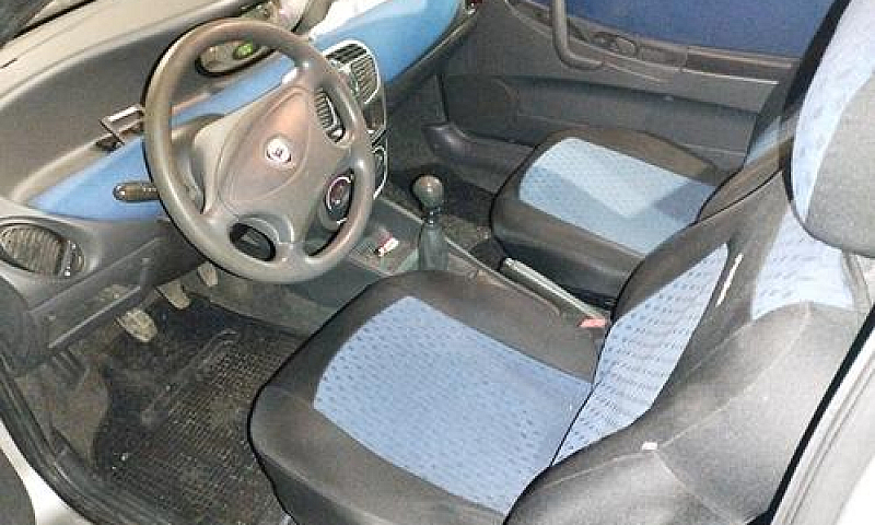 Lancia Y - 2000...
