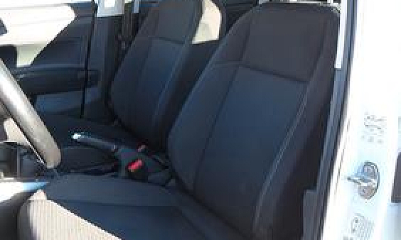 Volkswagen Polo 1.6T...