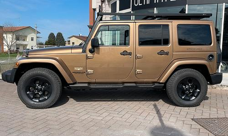 Jeep Wrangler Unlimi...
