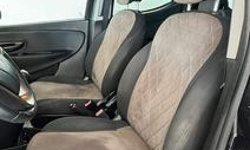 Lancia Ypsilon 1.2 6...