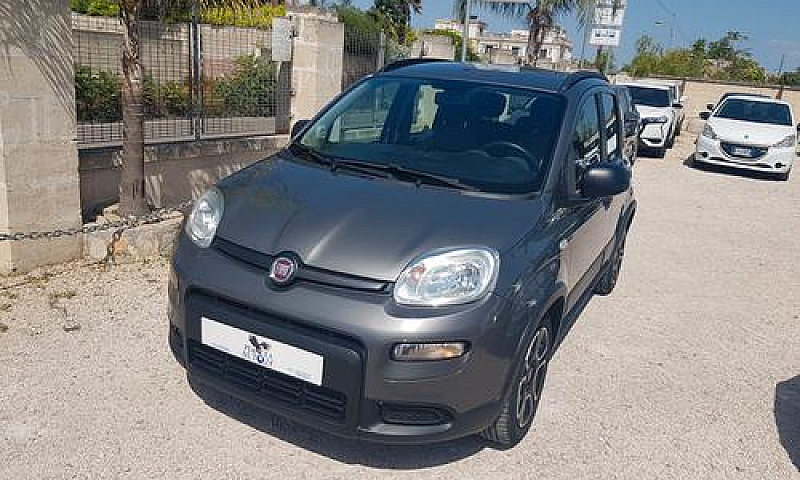 Fiat Panda 1.0 Hybri...