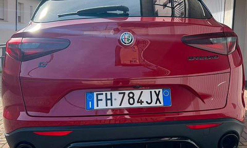 Alfa Romeo Stelvio...
