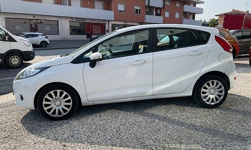 Ford Fiesta Fiesta+ ...