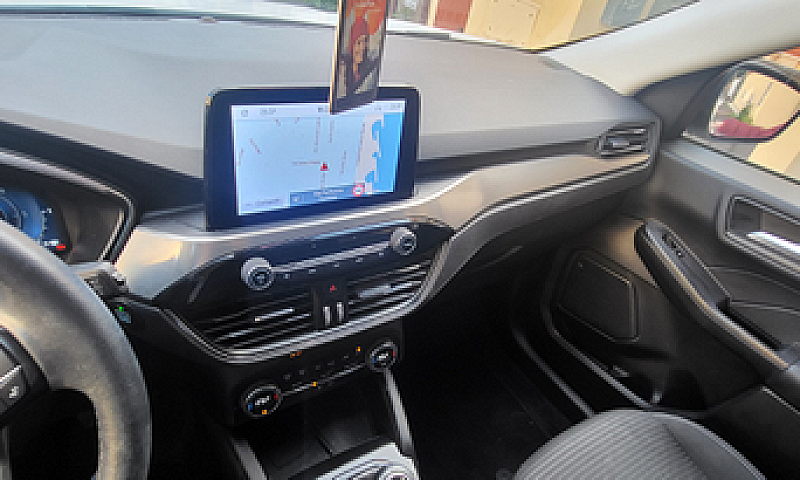 Ford Kuga...