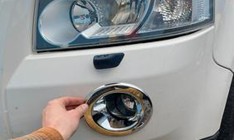Land Rover Freelande...