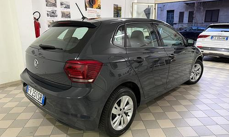 Volkswagen Polo 1.6 ...