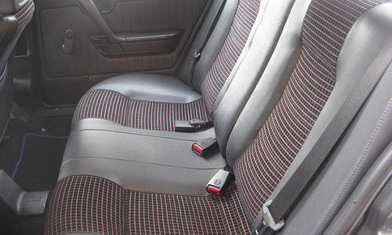Alfa Romeo 33 1.3 Ie...