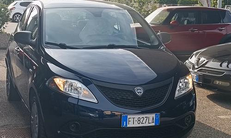 Lancia Ypsilon Gpl E...