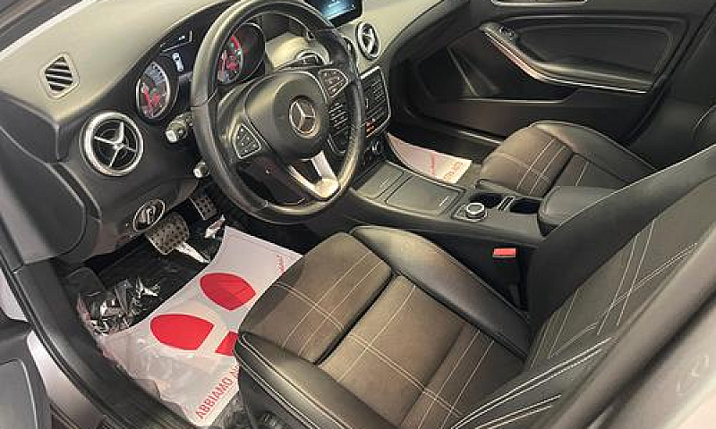 Mercedes-Benz Gla 20...