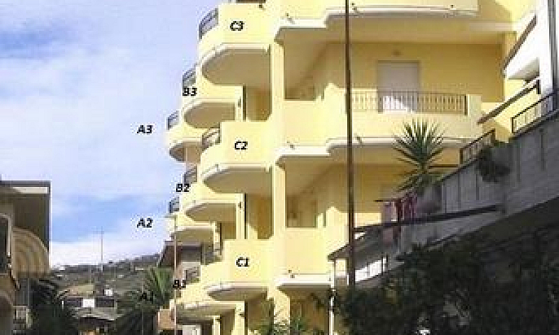 Quadrilocali Vista M...