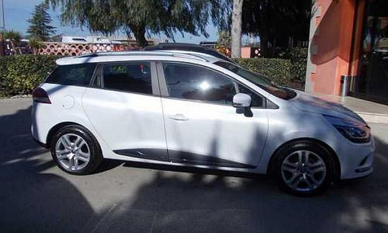 Renault Clio Sporter...