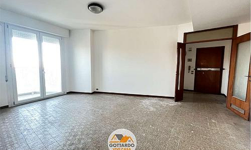 Treviso Appartamento...