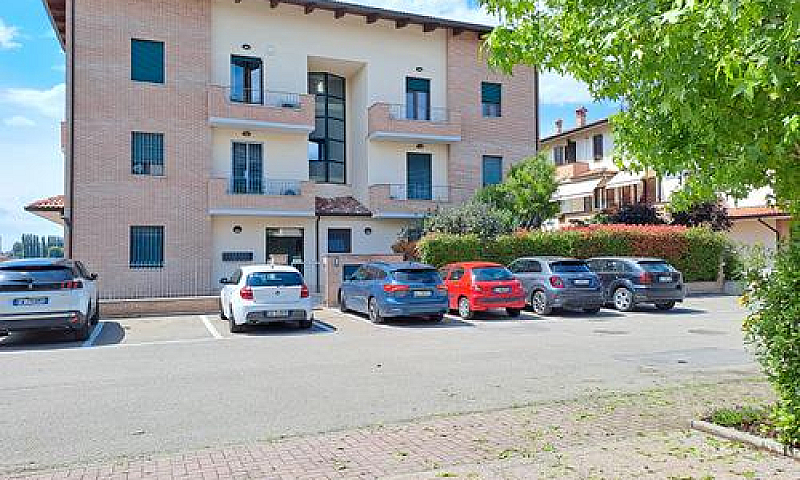 Trilocale Con Ampia ...