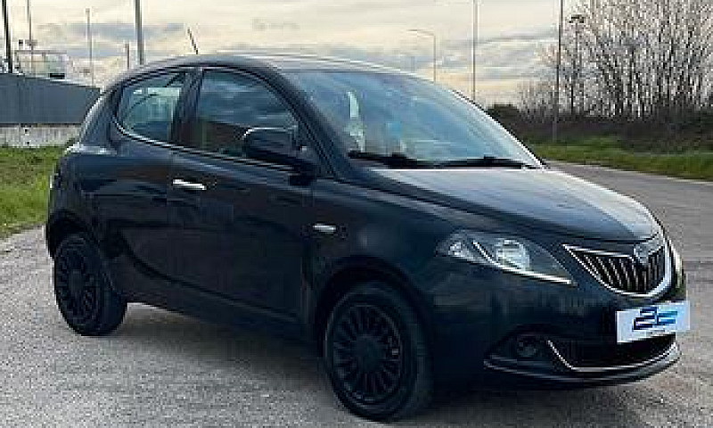 Lancia Ypsilon 1.0 F...